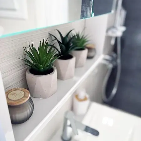 Gethome Charm Szaloniki