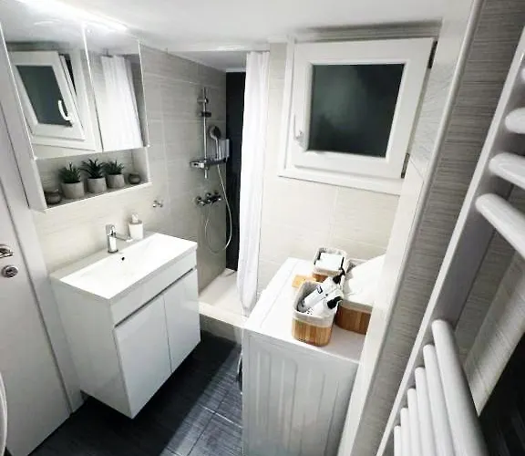 公寓 Gethome Charm *